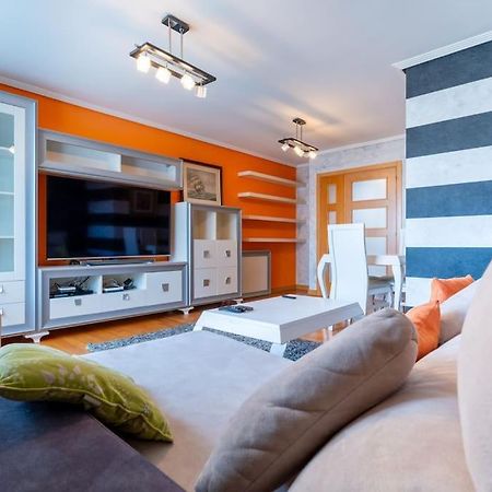 Apartamento En El Corazon De La Ciudad Con Parking サンタンデール エクステリア 写真