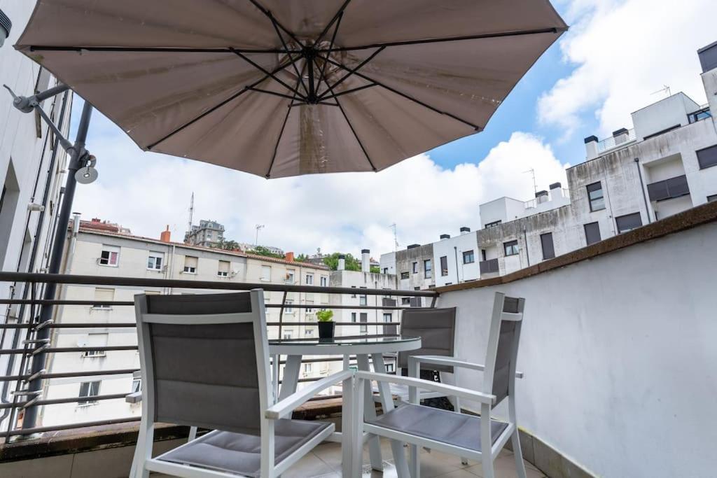 Apartamento En El Corazon De La Ciudad Con Parking サンタンデール エクステリア 写真