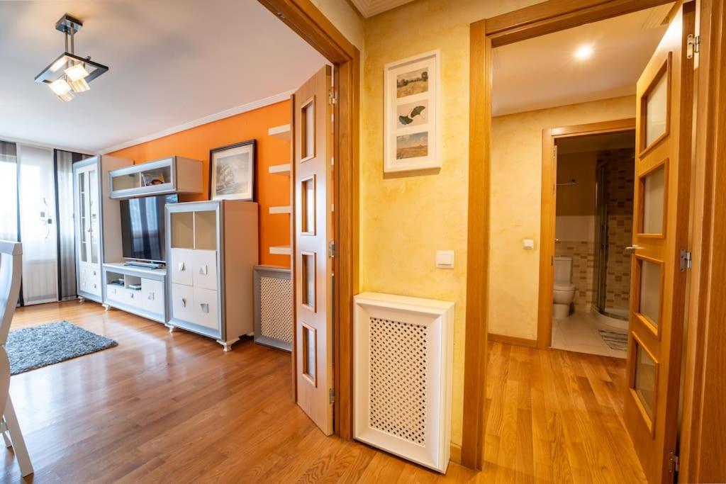 Apartamento En El Corazon De La Ciudad Con Parking サンタンデール エクステリア 写真